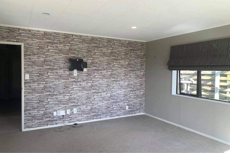 Photo of property in 110 Kelvin Grove Road, Kelvin Grove, Palmerston North, 4414