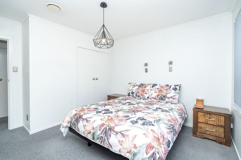 Photo of property in 2 Partington Place, Beerescourt, Hamilton, 3200