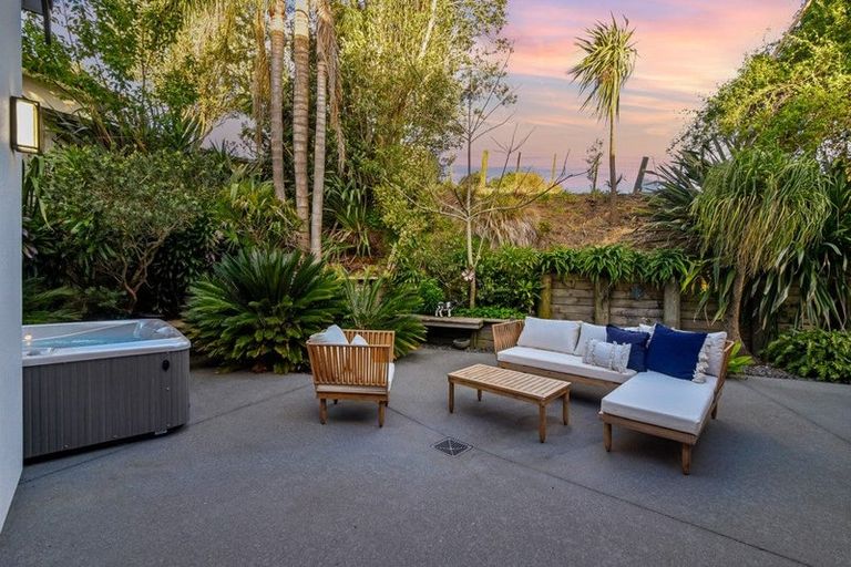 Photo of property in 24 Riddington Rise, Ohauiti, Tauranga, 3112