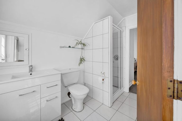 Photo of property in 58 Atkinson Road, Hurworth, New Plymouth, 4371