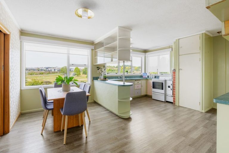 Photo of property in 56 Acacia Crescent, Glenview, Hamilton, 3206