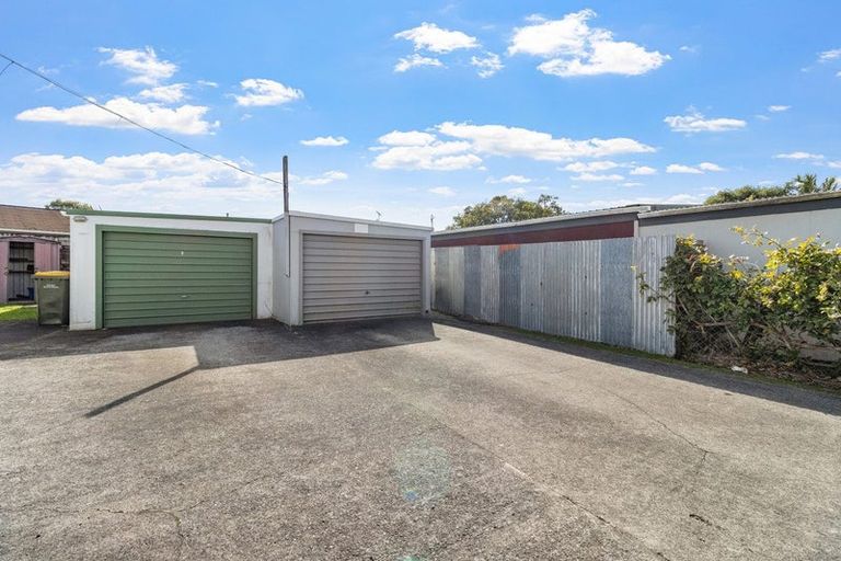 Photo of property in 2/6 Wicklow Place, Bell Block, New Plymouth, 4312