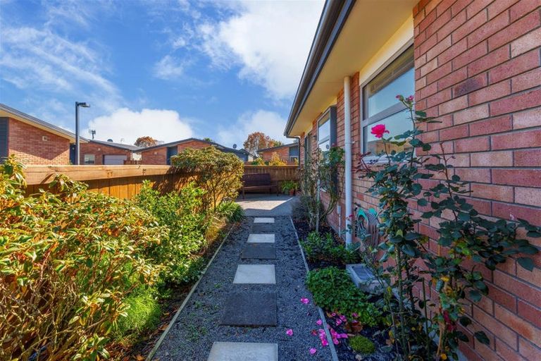 Photo of property in 28/56 Gladson Avenue, Sockburn, Christchurch, 8042