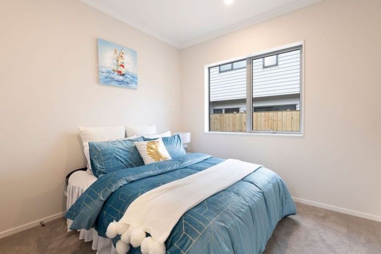Photo of property in 43 Cloonlyon Drive, Flat Bush, Auckland, 2019