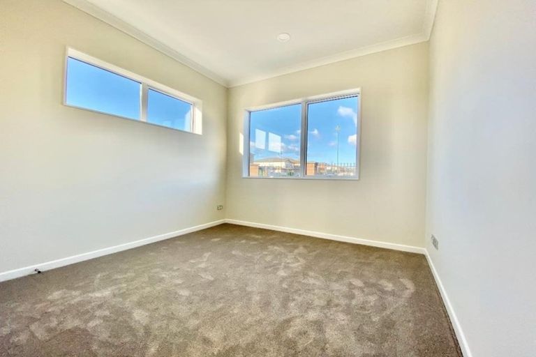 Photo of property in 56 Castlebane Drive, Flat Bush, Auckland, 2019