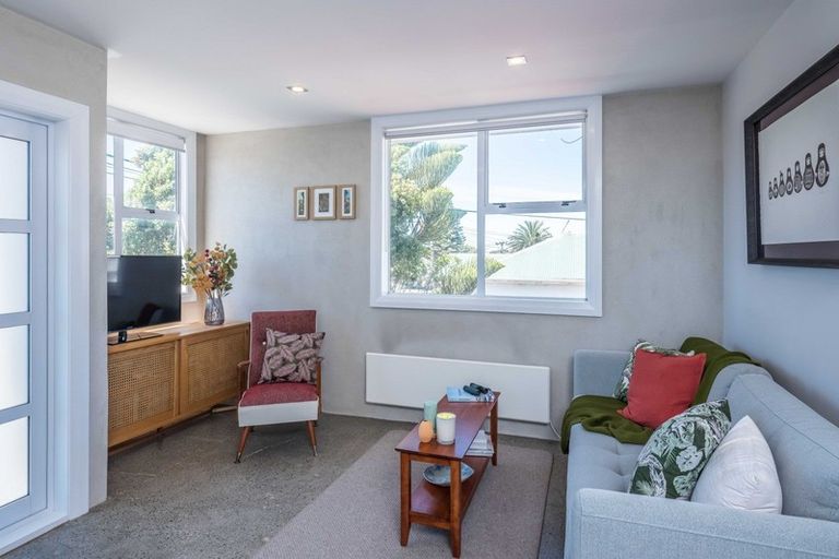 Photo of property in 10/76u Freyberg Street, Lyall Bay, Wellington, 6022