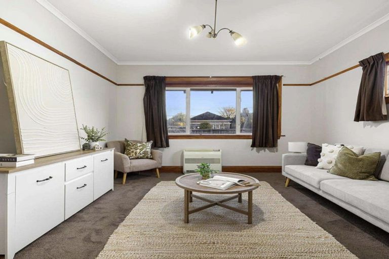 Photo of property in 11 Wyon Street, Linwood, Christchurch, 8062
