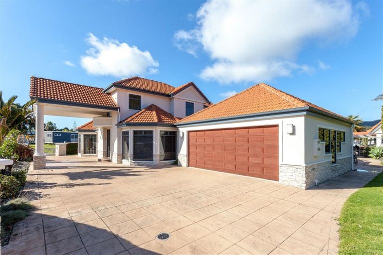 Photo of property in 601 Waterways Parade, Pauanui, Hikuai, 3579