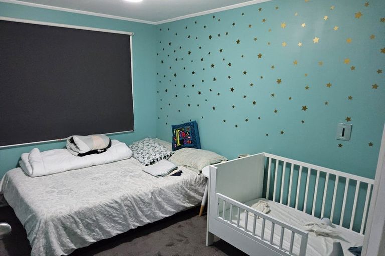 Photo of property in 13 Alton Grove, Masterton, 5810