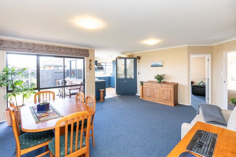 Photo of property in 54 Peter Hall Drive, Kelvin Grove, Palmerston North, 4414
