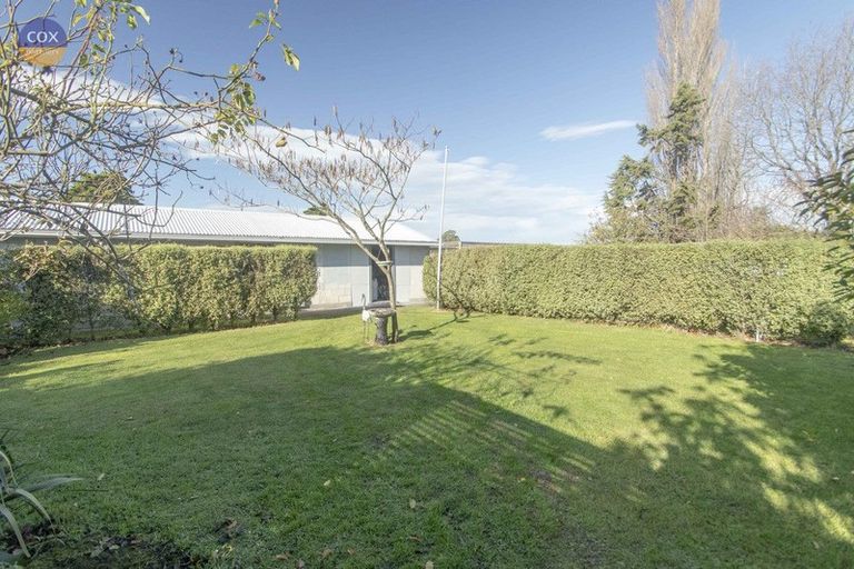 Photo of property in 166 Mill Road, Clive, 4180