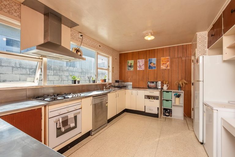 Photo of property in 58 Wallace Street, Mount Cook, Wellington, 6021