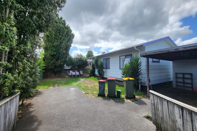 Photo of property in 2/43 Station Road, Takanini, 2112