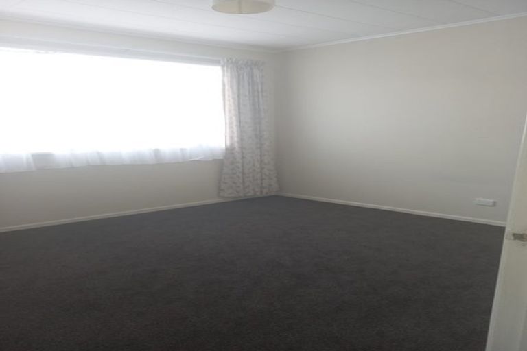 Photo of property in 15 Penrith Street, Westown, New Plymouth, 4310