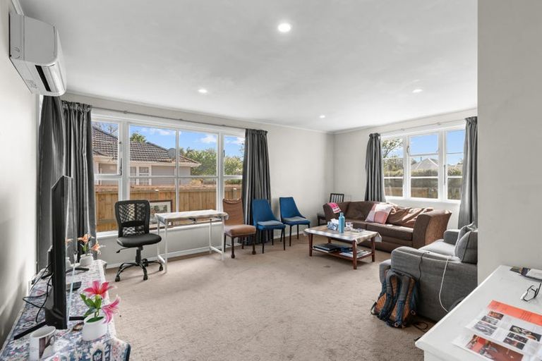 Photo of property in 87 Hoani Street, Northcote, Christchurch, 8052