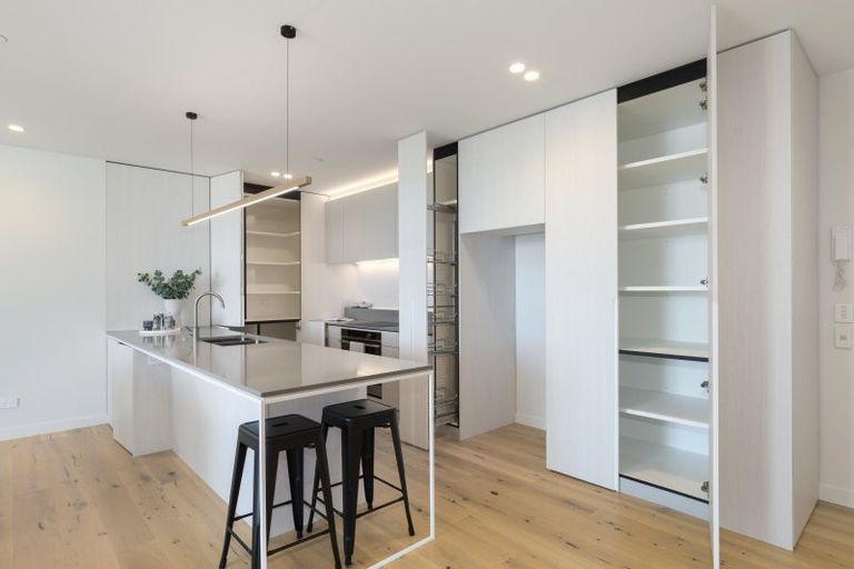 Photo of property in 302/359 Cameron Road, Tauranga, 3110