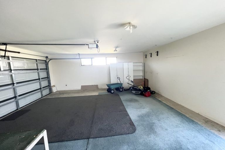 Photo of property in 15 Birchwood Close, Prebbleton, 7604