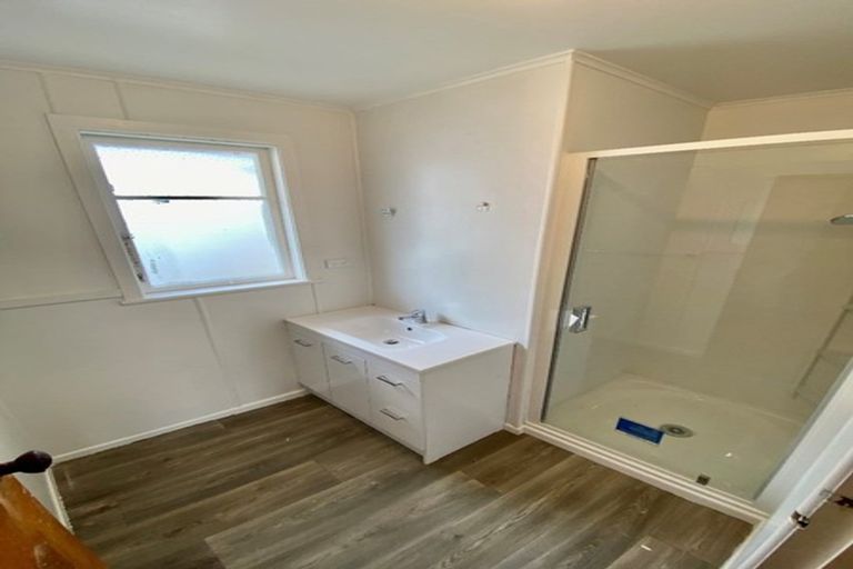 Photo of property in 4 Inverness Avenue, Hamilton East, Hamilton, 3216