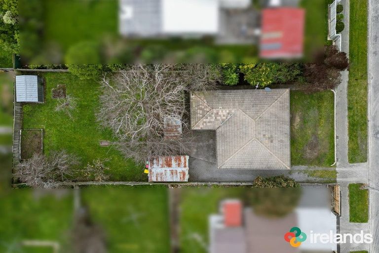 Photo of property in 30 Bateman Avenue, Bryndwr, Christchurch, 8053