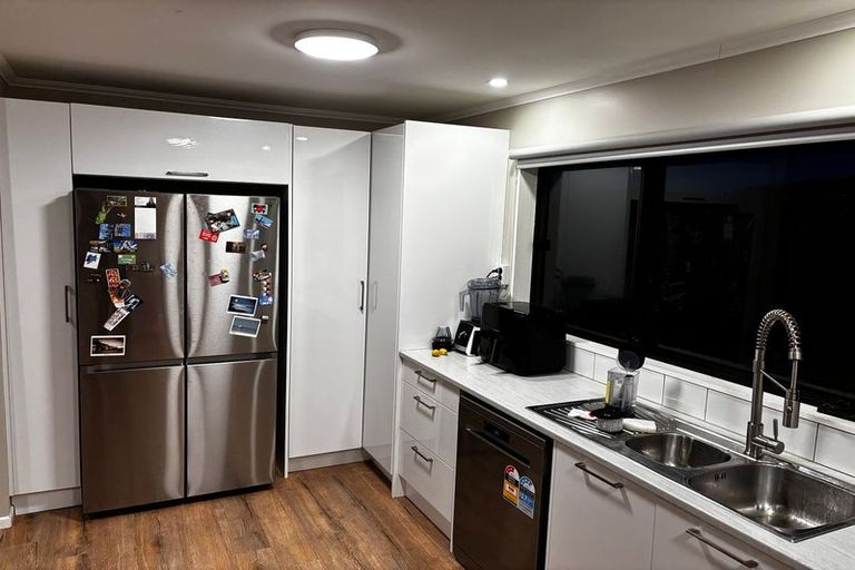 Photo of property in 9 Birdwood Street, Karori, Wellington, 6012