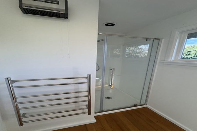 Photo of property in 19 Raleigh Avenue, Fairview Downs, Hamilton, 3214
