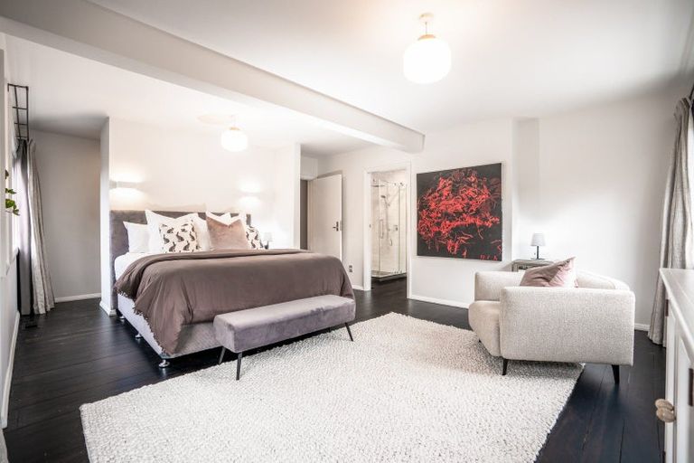Photo of property in 64 Friend Street, Karori, Wellington, 6012
