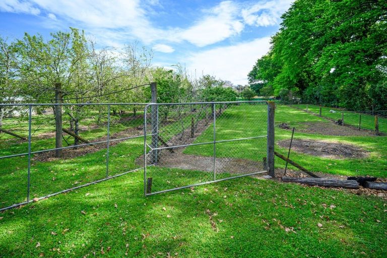 Photo of property in 72 Raupare Road, Twyford, Hastings, 4175