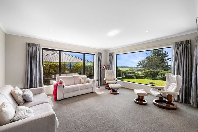 Photo of property in 21 Seascape Crescent, Waipu, 0582