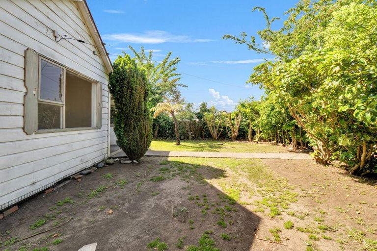 Photo of property in 41 Gloag Street, Waverley, 4510