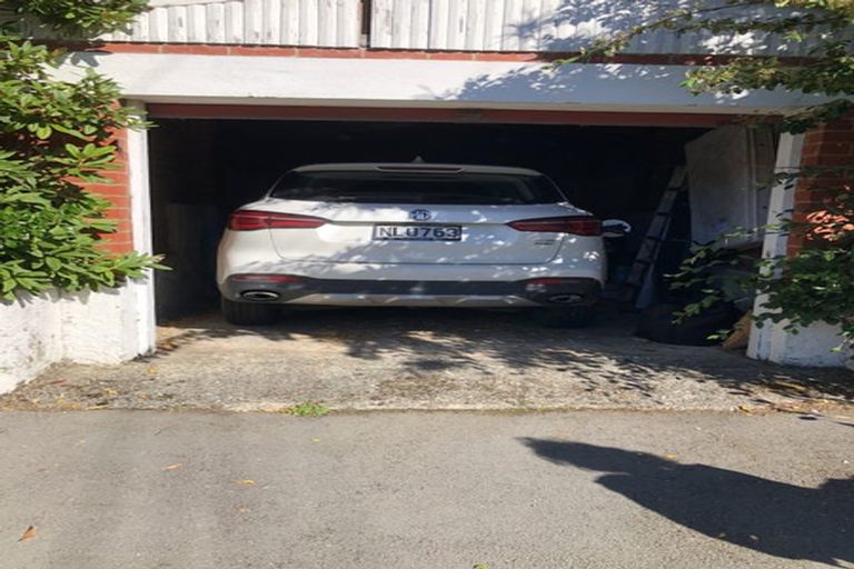 Photo of property in 128 Centennial Avenue, Helensburgh, Dunedin, 9010
