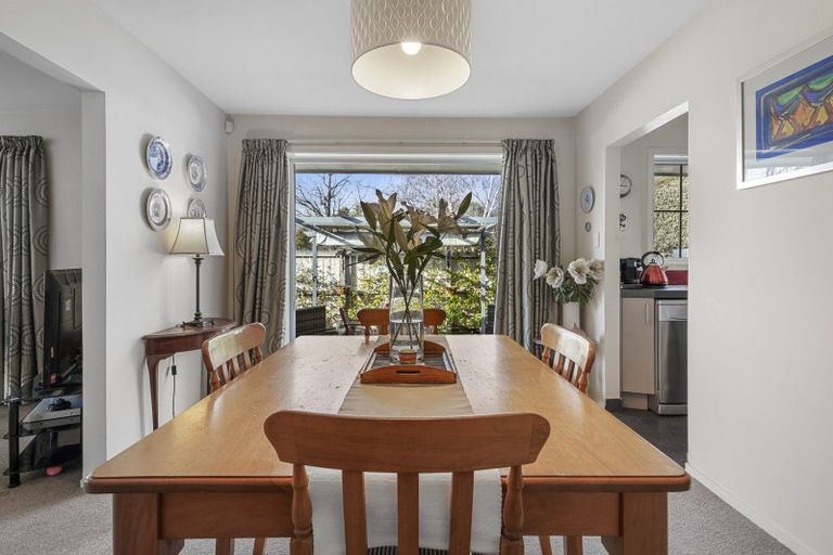 Photo of property in 15 Tudor Avenue, Ilam, Christchurch, 8041