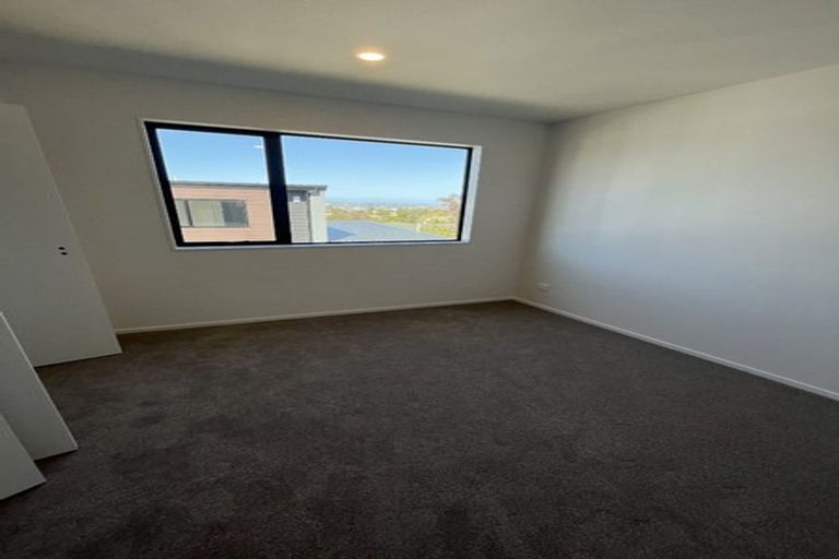 Photo of property in 14/241 Don Buck Road, Massey, Auckland, 0614