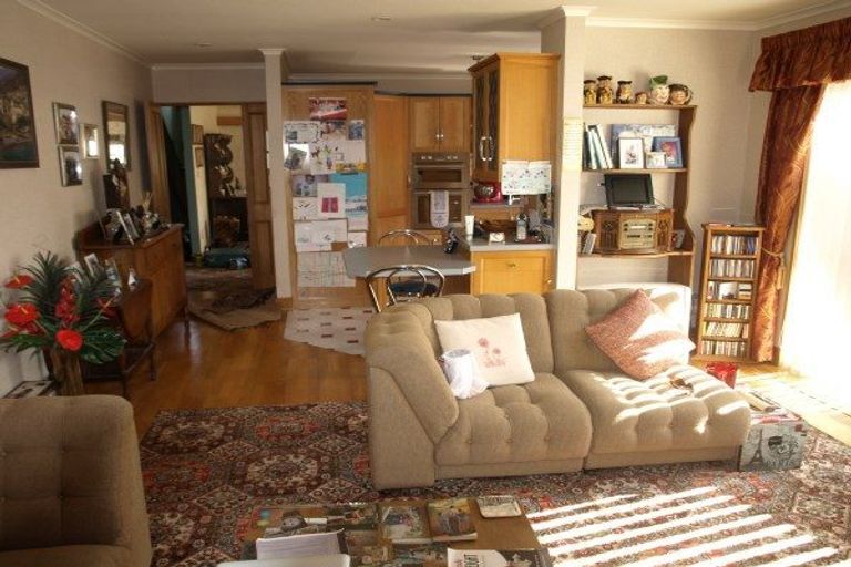 Photo of property in 15 Eastons Road, Westport, 7825