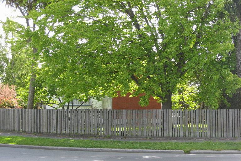 Photo of property in 1 Ivory Street, Rangiora, 7400
