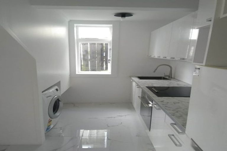 Photo of property in 55 Overtoun Terrace, Hataitai, Wellington, 6021