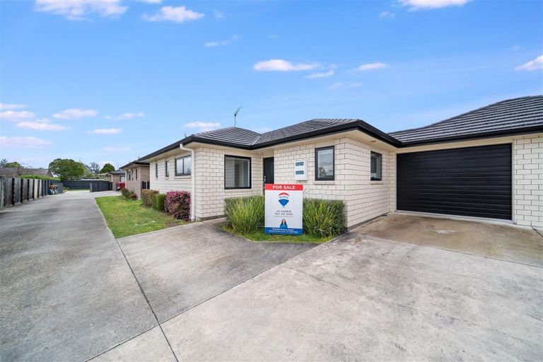 Photo of property in 2/9 Heath Street, Saint Andrews, Hamilton, 3200