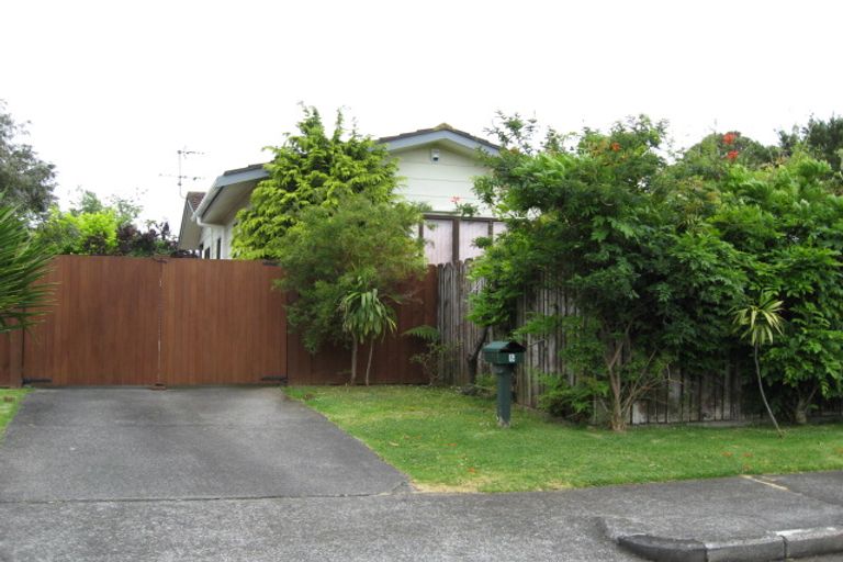 Photo of property in 5 Nadine Place, Mangere Bridge, Auckland, 2022