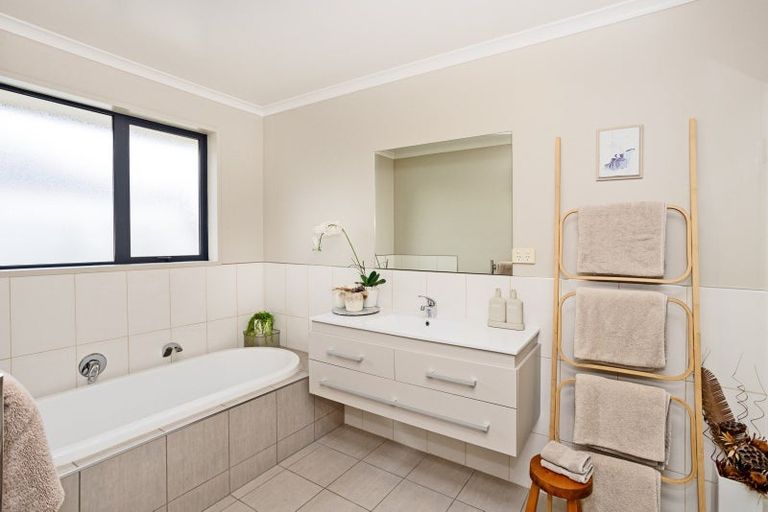 Photo of property in 53 Hoffman Court, Waikiwi, Invercargill, 9810