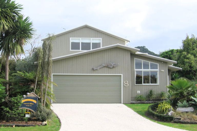 Photo of property in 8 Robyn Crescent, Hahei, Whitianga, 3591