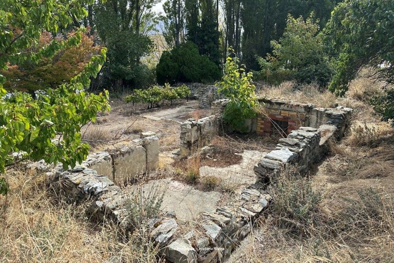 Photo of property in 18 Mclean Road, Northburn, Cromwell, 9383