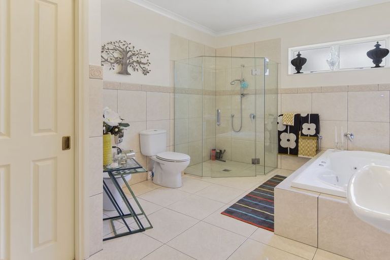 Photo of property in 27 Orion Drive, Welcome Bay, Tauranga, 3112