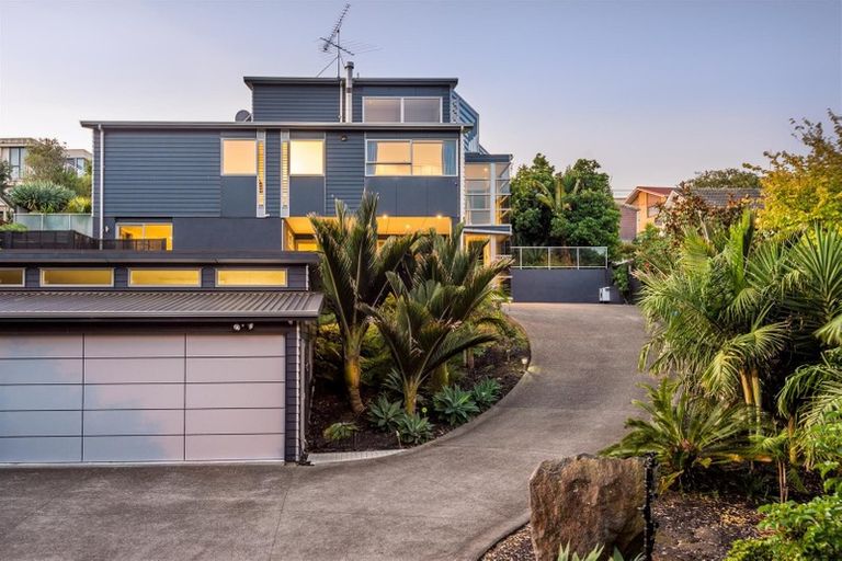 Photo of property in 13 Valley Road, Browns Bay, Auckland, 0630