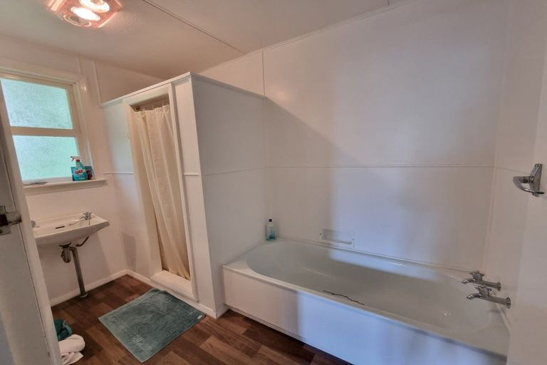 Photo of property in 27 Domain Terrace, Karoro, Greymouth, 7805