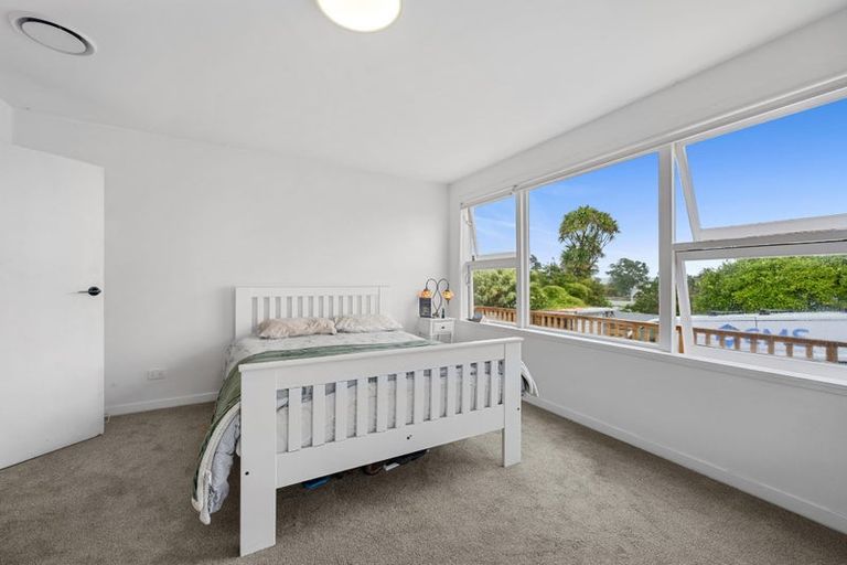 Photo of property in 31 Karaka Street, Helensville, 0800