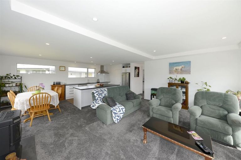 Photo of property in 61 Gray Crescent, Kaiapoi, 7630