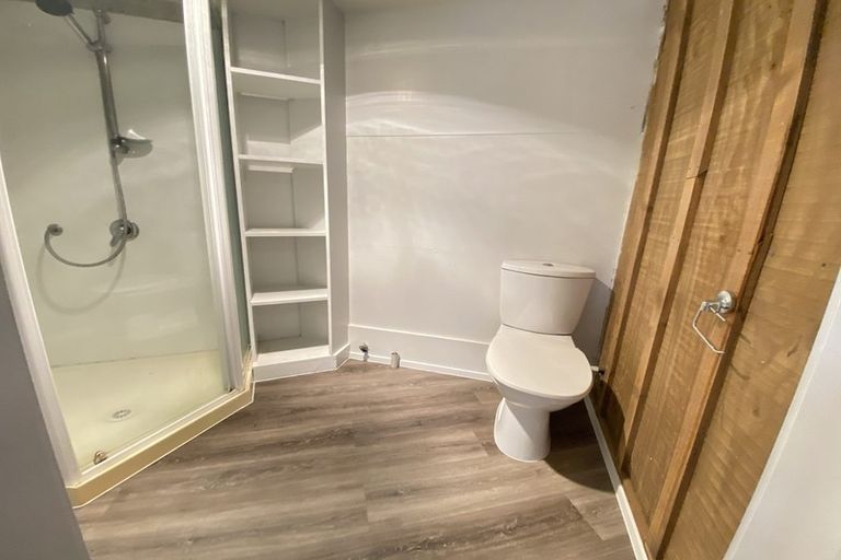 Photo of property in 64 Manuka Road, Glenfield, Auckland, 0629