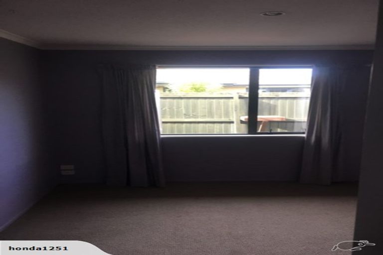 Photo of property in 15 Mahuri Street, Parklands, Christchurch, 8083
