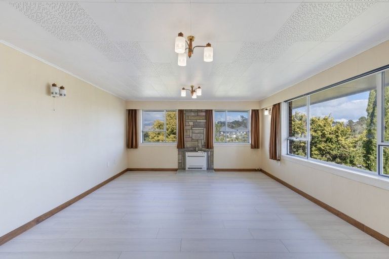 Photo of property in 164a Tukapa Street, Westown, New Plymouth, 4310