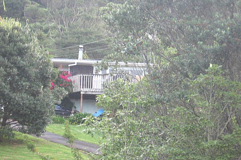Photo of property in 379 Huia Road, Titirangi, Auckland, 0604