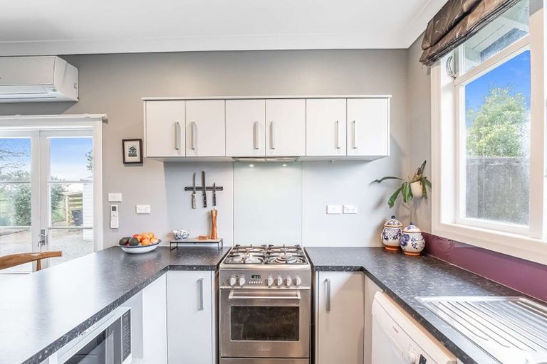 Photo of property in 90 Tane Road, Tokomaru, Palmerston North, 4474